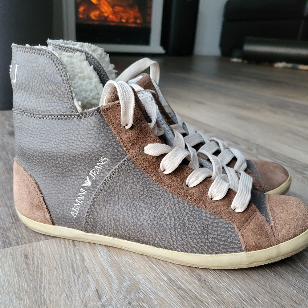 Armani Jeans High Top Sneakers Women in Size 6.5 Brown and Tan Color